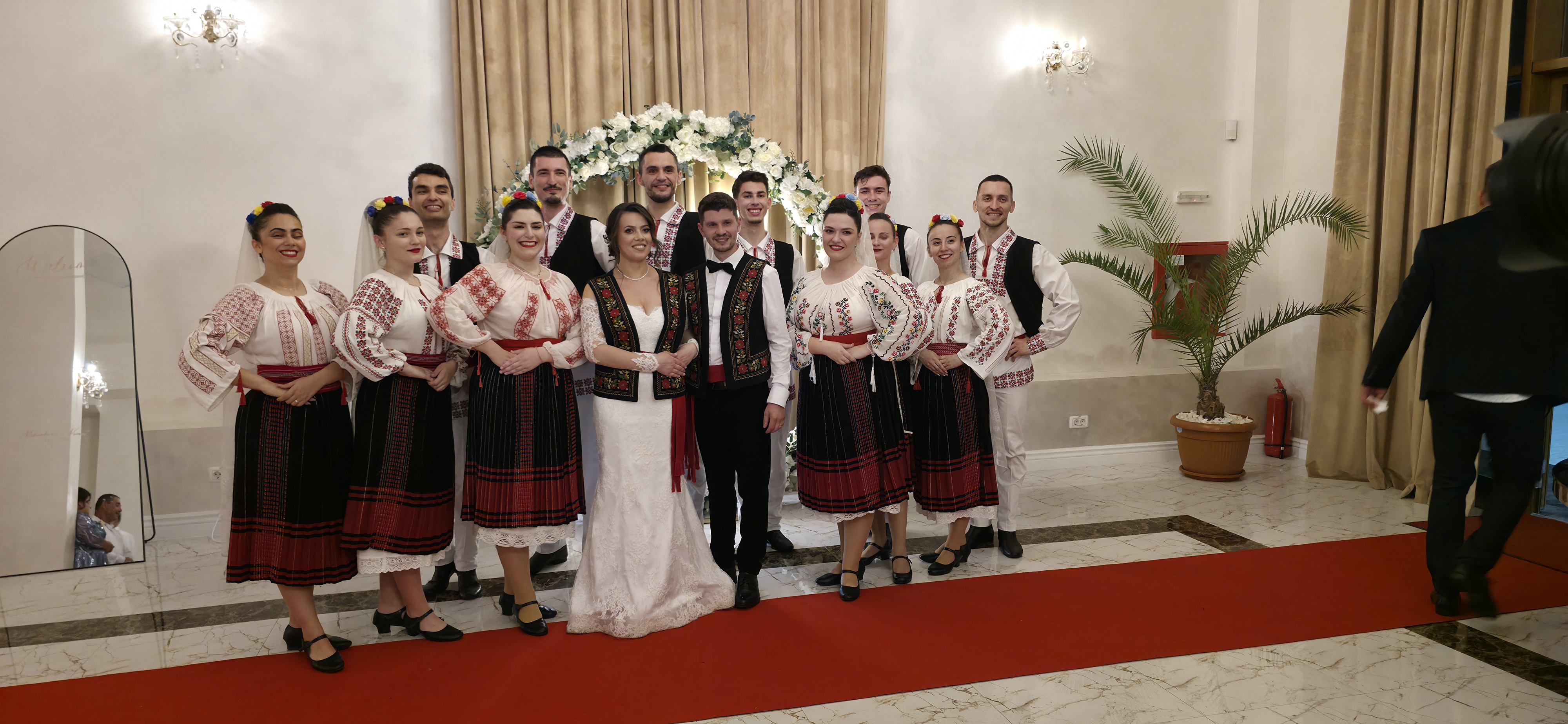 De la repetiții, direct la propria nuntă! Spectacol marca Brâu Muntenesc 🇷🇴✨