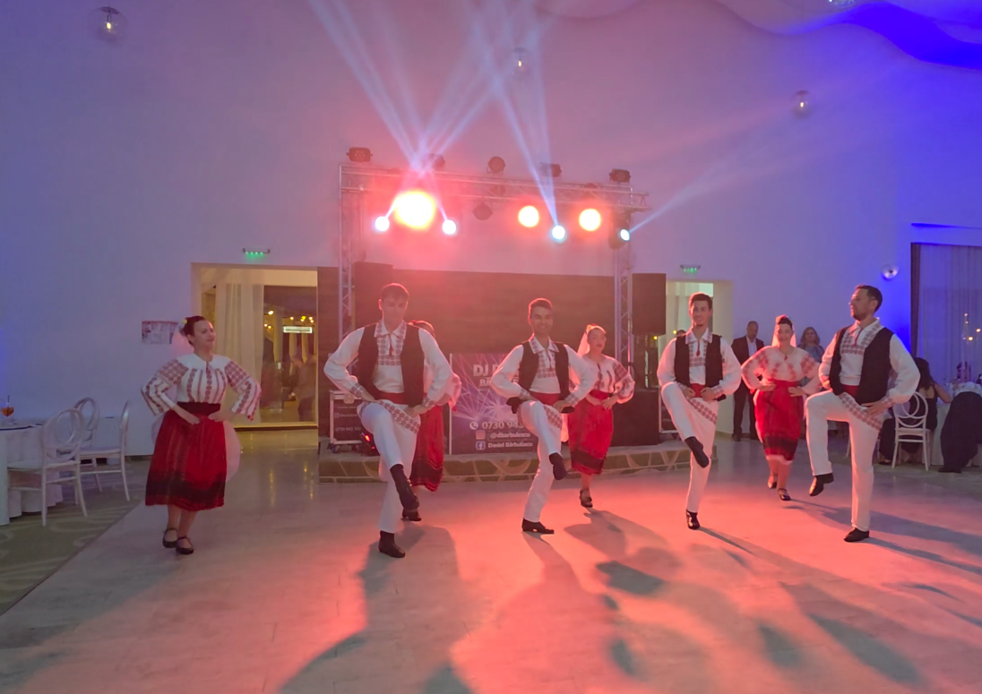 Din vorbă-n vorbă: dansurile populare ajung la o nouă nuntă