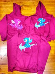 Personalizare set trei hanorace stitch